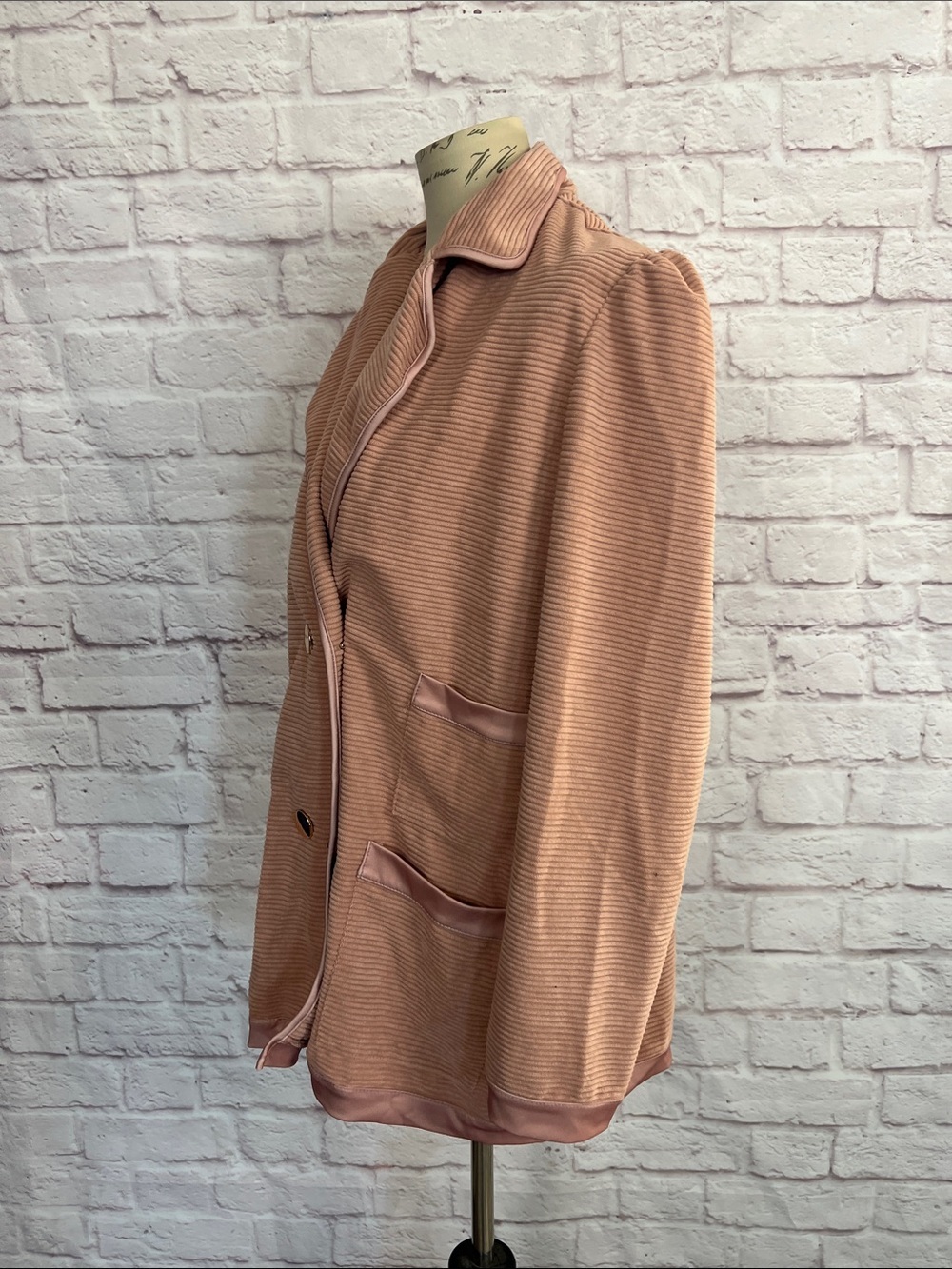 Women’s Peach Blazer Jacket - Picture 7 of 7